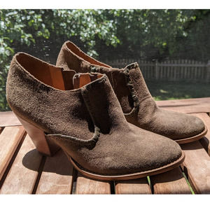 Jack Rogers Women's Kyle Suede Boot Olive Green Size 6.5